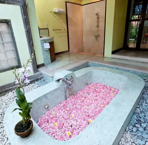 Ganesha Villa *